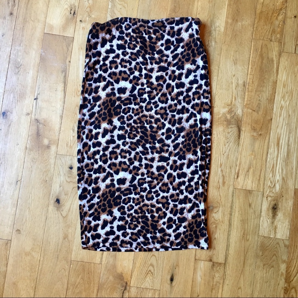 F21 Leopard Pencil Skirt